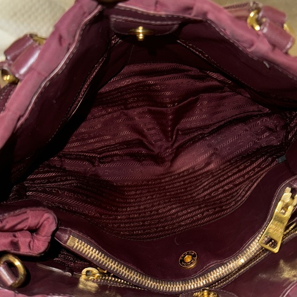 PRADA TESUTO  GAUFRE Tote Handbag - Picture 10 of 12
